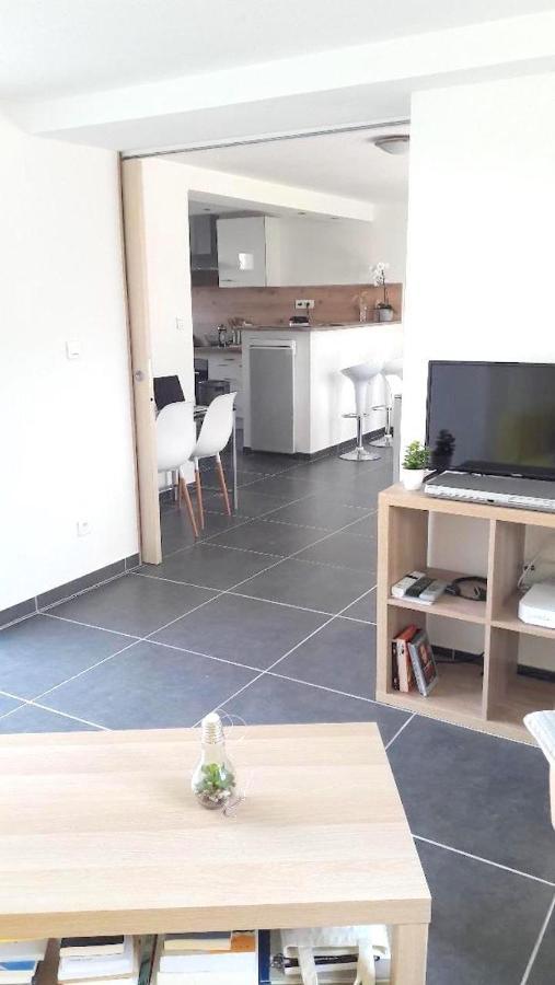Villa Cote Indigo - 7 Personnes, 3 Chambres, 3 Terrasses - A 150 De La Saint-Pierre-la-Mer (Aude)