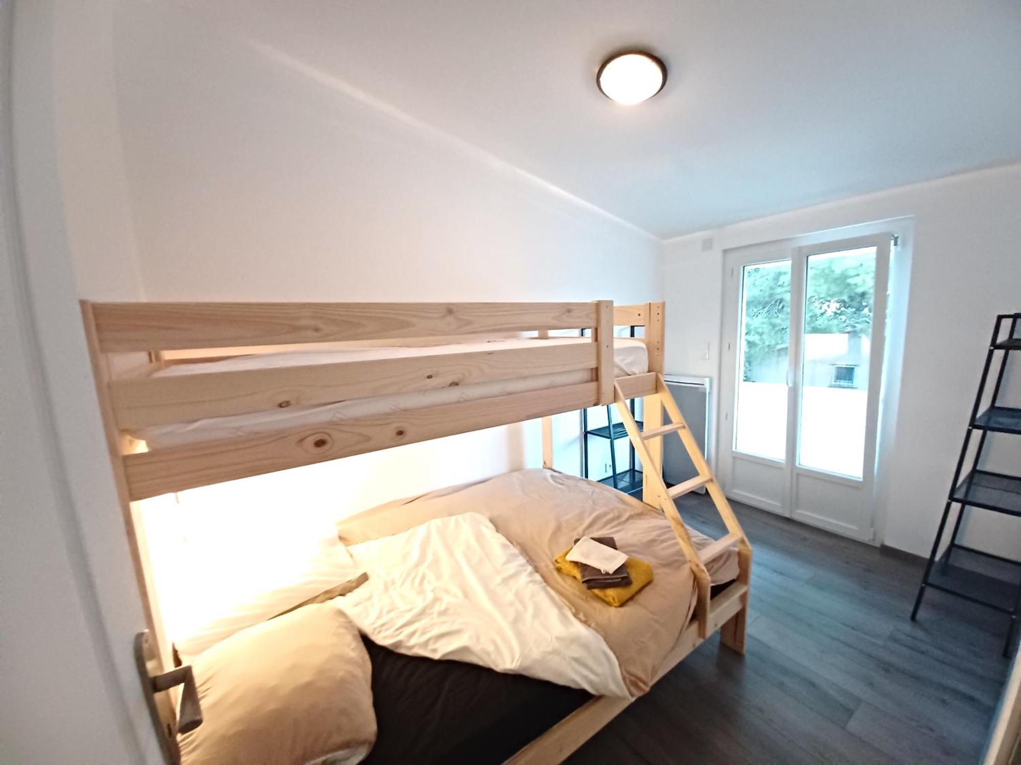 Cote Indigo - 7 Personnes, 3 Chambres, 3 Terrasses - A 150 De La Villa *